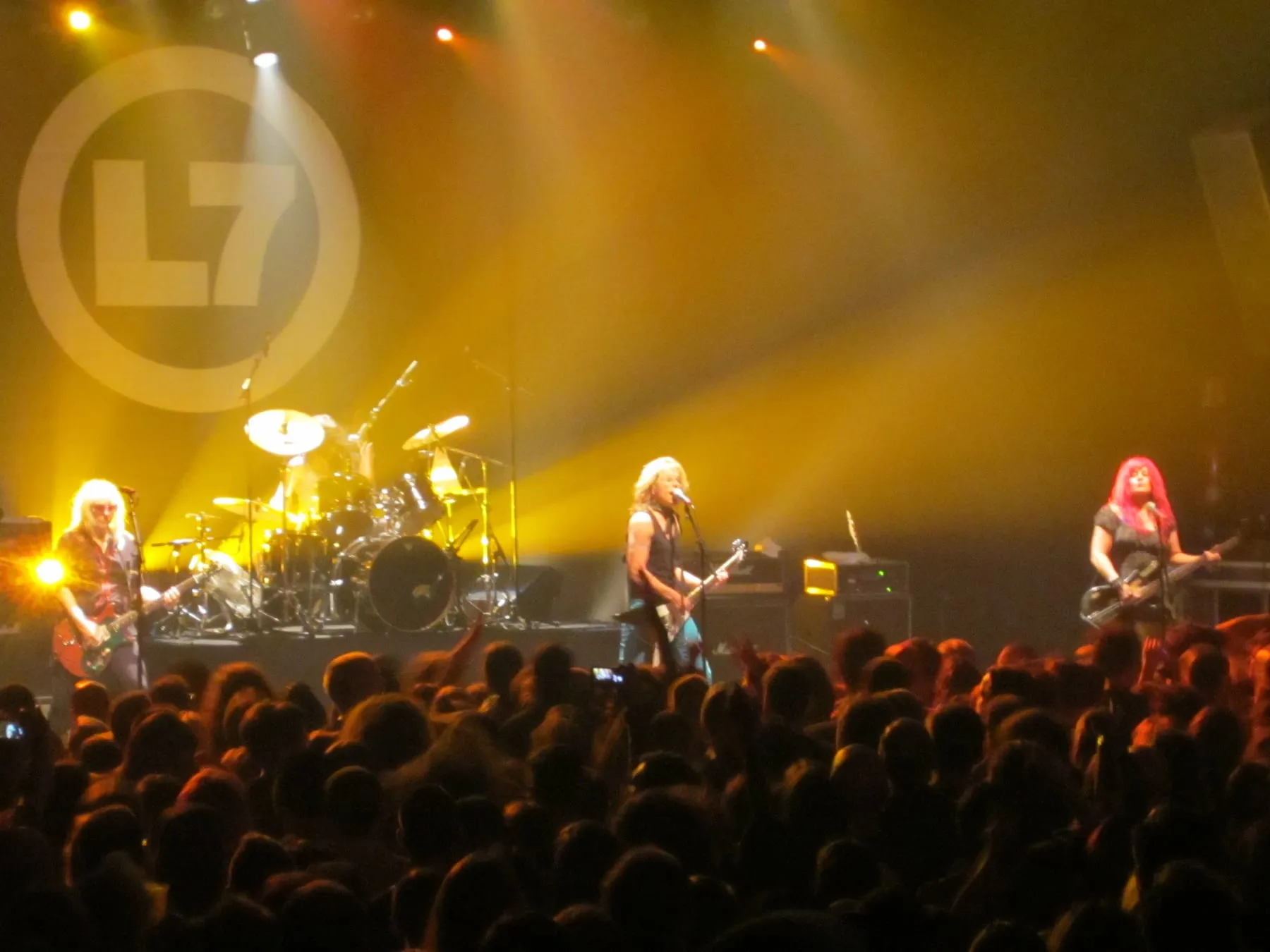 L7 band photograph