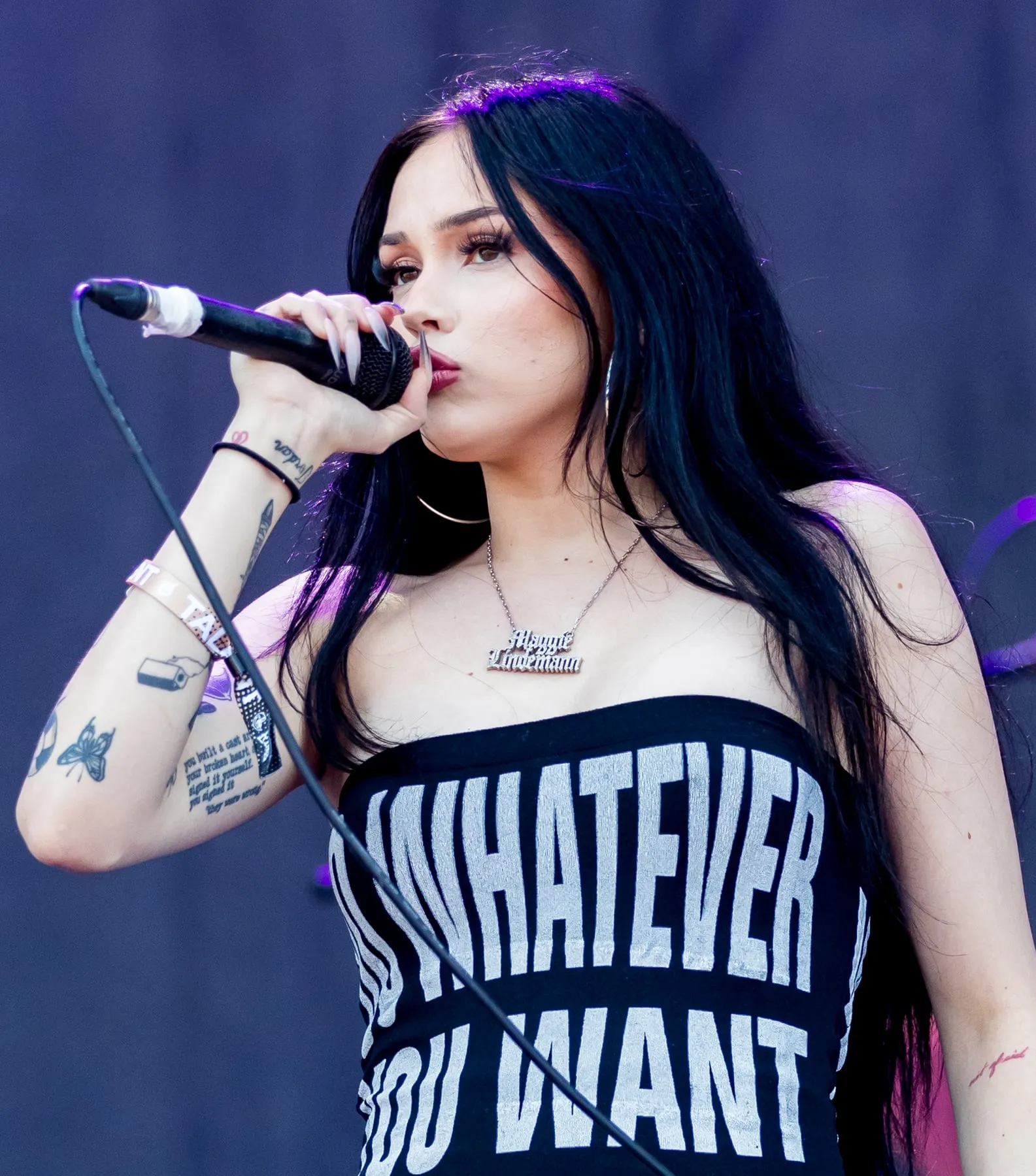 Maggie Lindemann band photograph