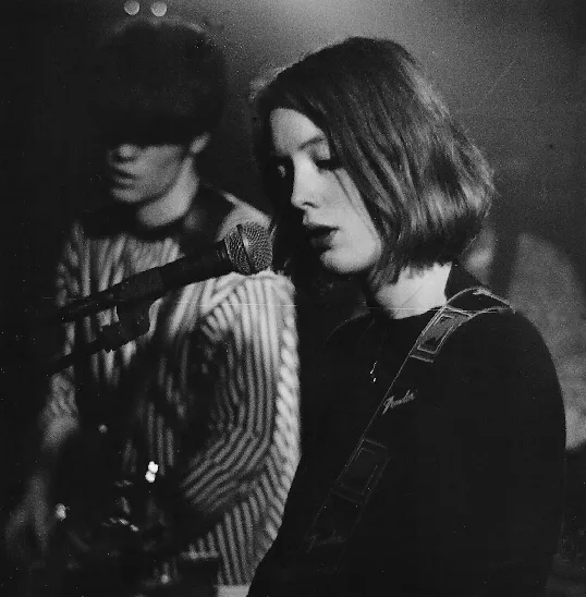 Slowdive band photograph